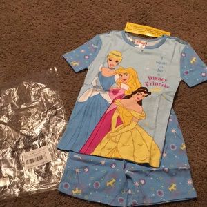 NWTs Vintage Disney 2 piece print pajamas set Sz 8